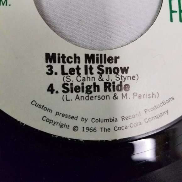 Vintage 1966 Coca Cola Coke Fresca Promo Vinyl 45 Record Christmas Let it snow - Picture 6 of 8